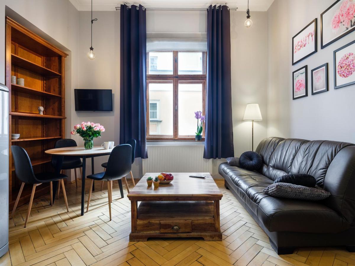Cracwow Market Squere Apartment Krakau Buitenkant foto
