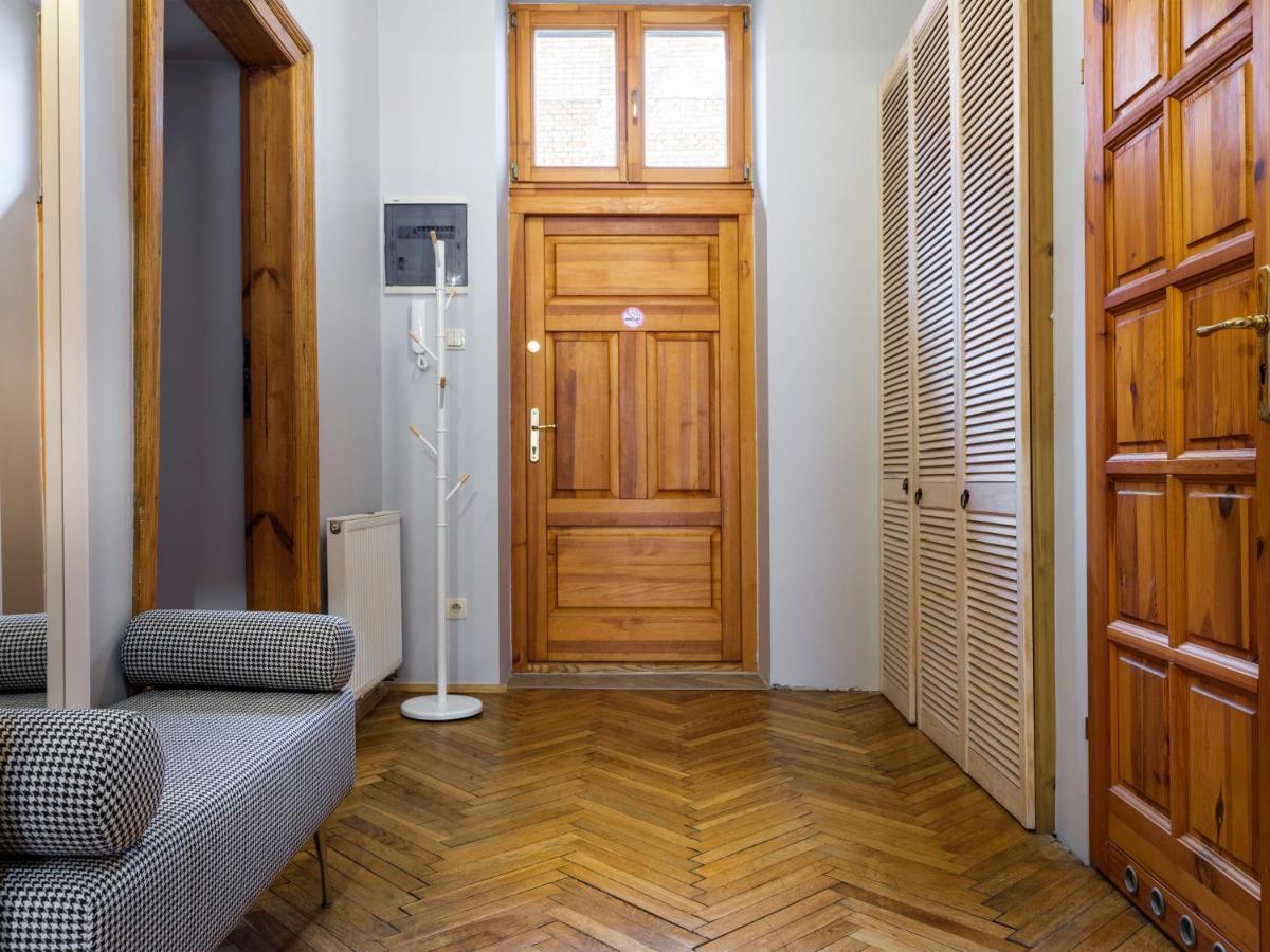 Cracwow Market Squere Apartment Krakau Buitenkant foto